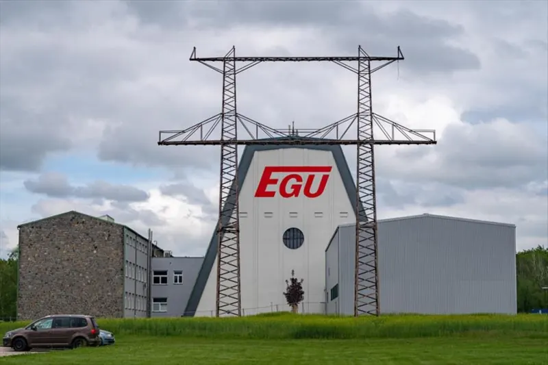 EGÚ HV Laboratory test facility